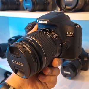 خرید Canon 2000D دست دوم