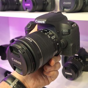 خرید Canon 800D دست دوم