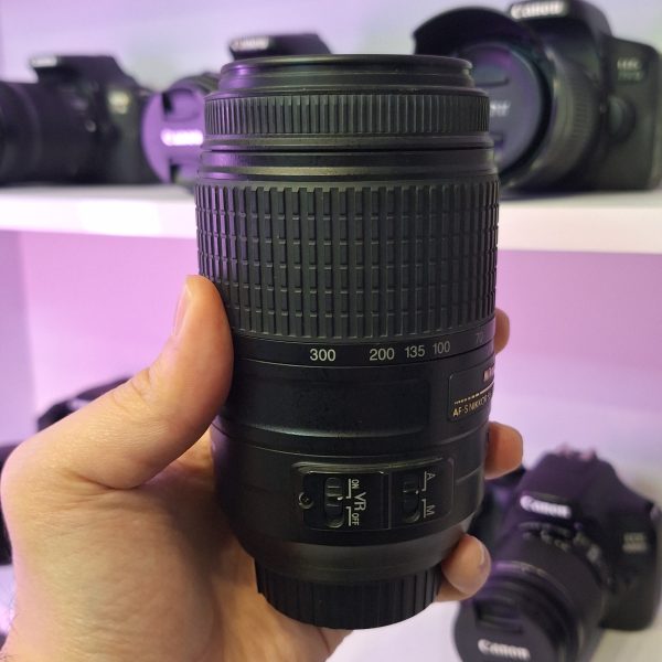 لنز دوربین دست دوم Nikon AF-S DX Nikkor 55-300mm f/4.5-5.6G ED VR